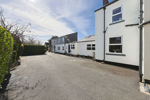 Chatsworth Road